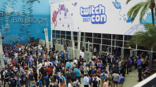 GIF Showcasing 2017 Twitch Con with the words "In Real Life "In Real Time"